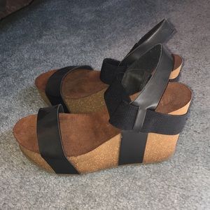 Cork wedges with black straps
